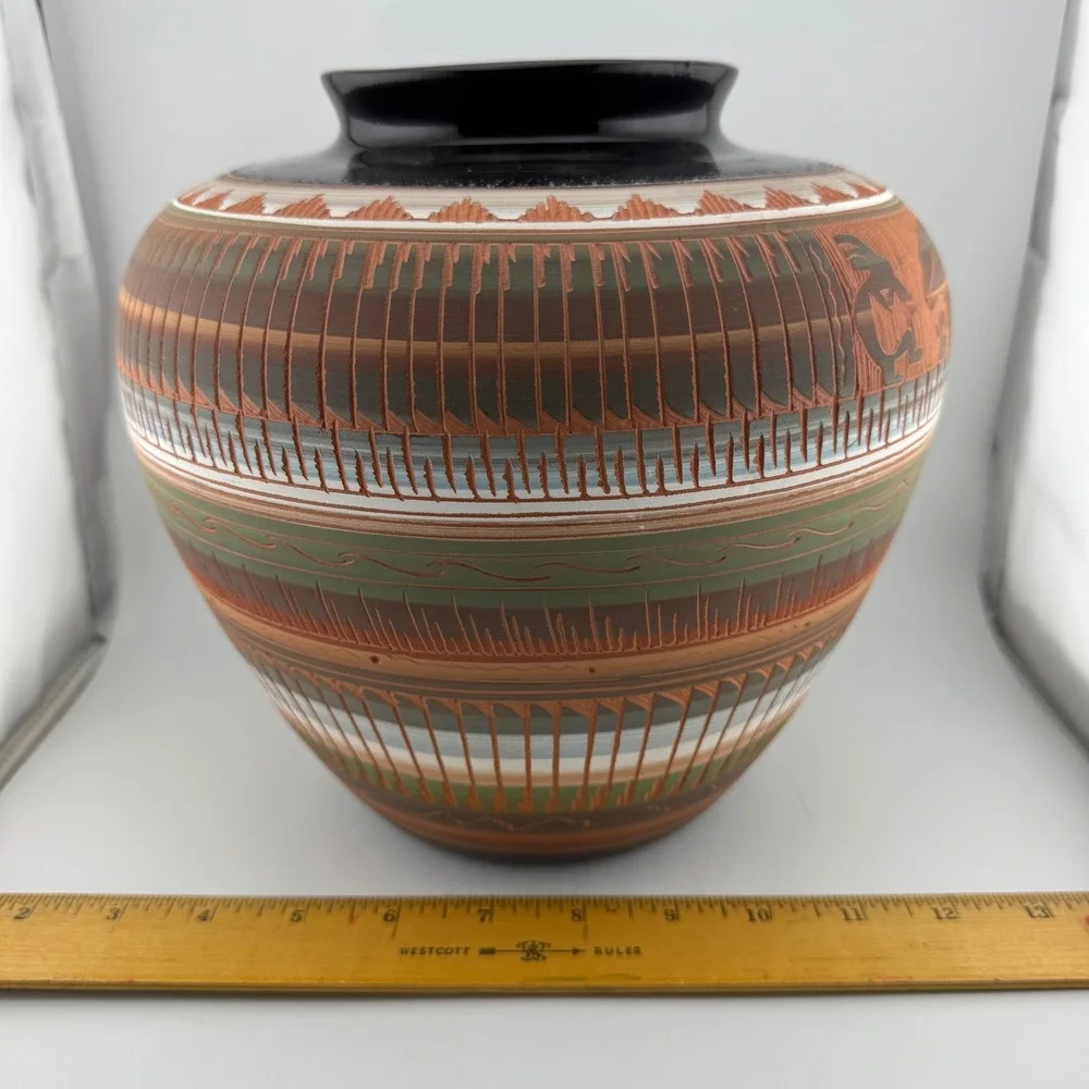 Laura Bahe Navajo Pottery Vase Large Multi Kokopelli Bear Excellent Etched Art